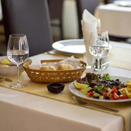 Am Flugplatz Hotel Restaurant 3*
