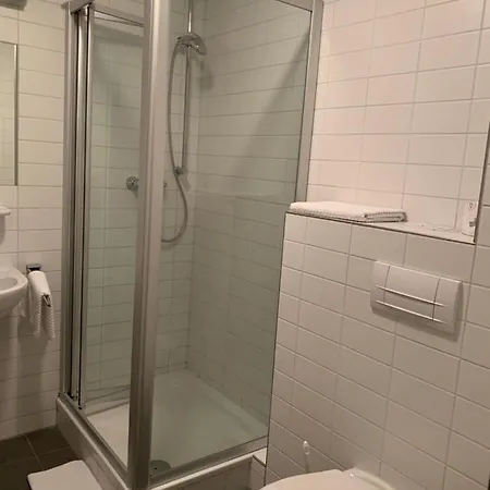 Guest house Am Flugplatz Hotel Restaurant 3*